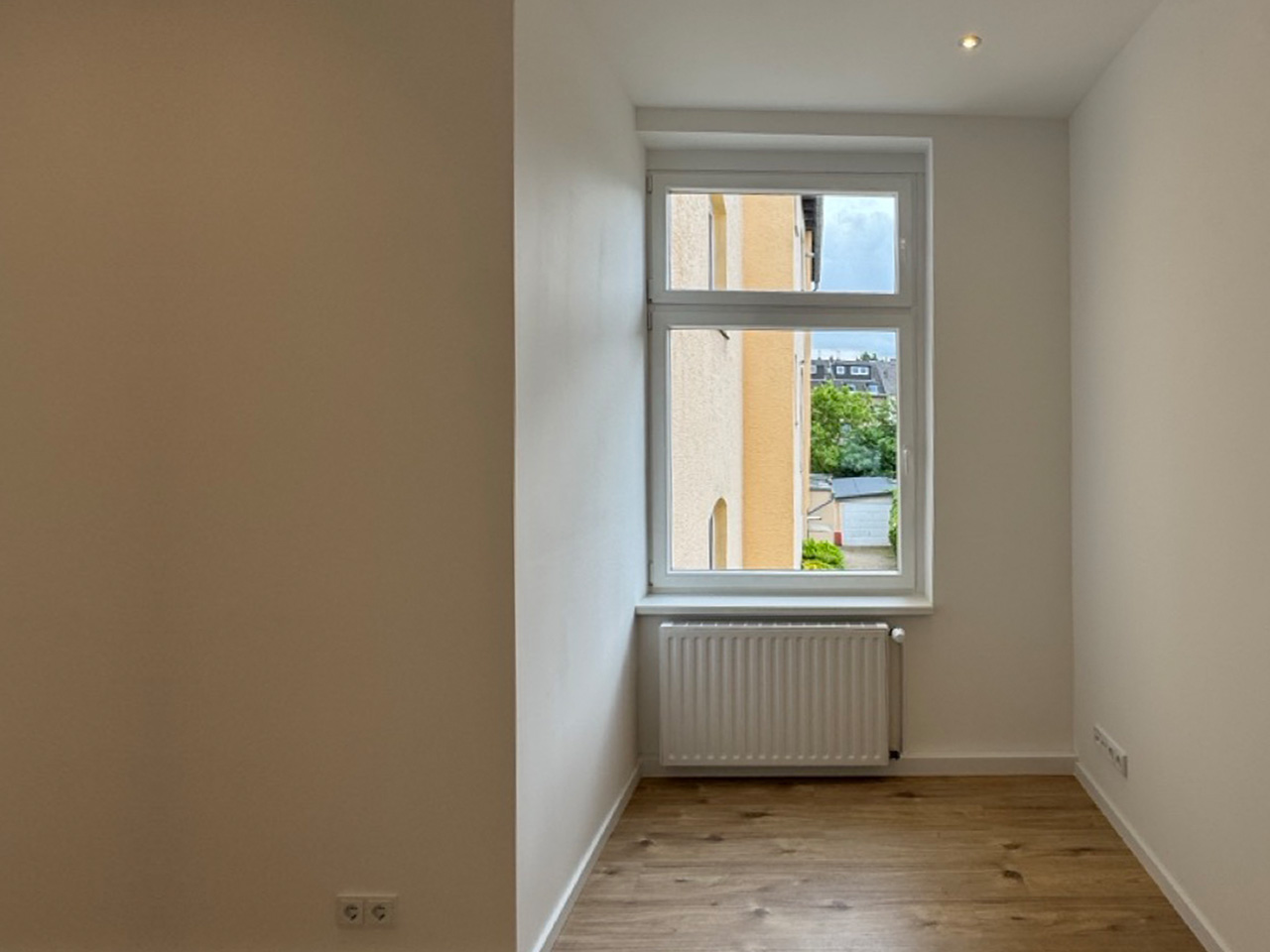 Zimmer Innenhof 2-nachher